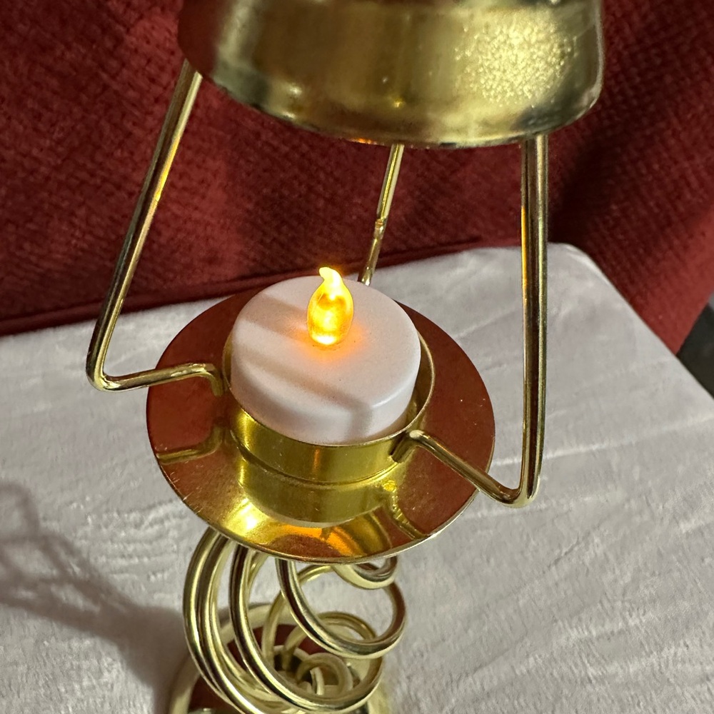 PartyLite Paragon Spiral Gold Tea Light Candle Holder Lamp Base. NO SHADE. 13.5” - Picture 8 of 12